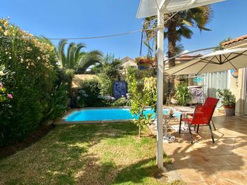 Casa En Venta, 4 D 4b , Sector Casas De La Viña Peñalolén.!!
