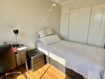 Casa En Venta, 4 D 4b , Sector Casas De La Viña Peñalolén.!!