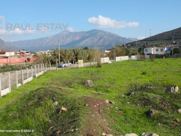 Vendemos extenso terreno urbano