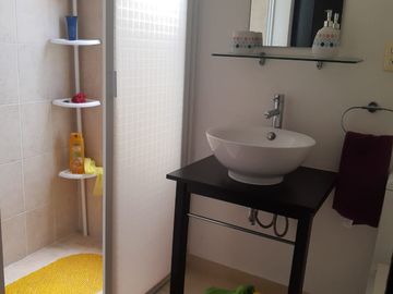CASA CON ALBERCA Y PALAPA EN VENTA A 15MIN DE CUERNAVACA