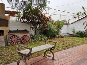 VENTA DE CASA EN LOS ALAMOS DE MONTERRICO
