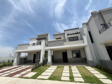 CASA CON CISTERNA EN PACHUCA TODO EN PRIVADA CON AMENIDADES CERCA DE AVENIDAS PRINCIPALES