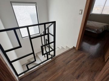 CASA CON CISTERNA EN PACHUCA TODO EN PRIVADA CON AMENIDADES CERCA DE AVENIDAS PRINCIPALES