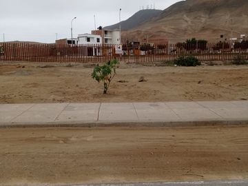 SE VENDE TERRENO EN AV. PRINCIPAL URB. LAS LOMAS DE PUCUSANA CERCA AL CLUB POSEIDON