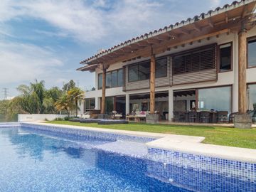 Casa en Venta, San Gaspar del Lago. Valle de Bravo, Estado de México