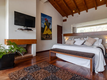 Casa en Venta, San Gaspar del Lago. Valle de Bravo, Estado de México