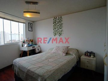OCASION DEPARTAMENTO EN VENTA EN BREÑA LIMITE CON P.LIBRE