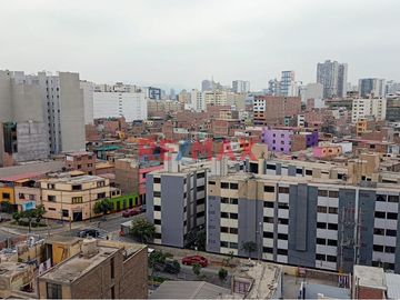 OCASION DEPARTAMENTO EN VENTA EN BREÑA LIMITE CON P.LIBRE