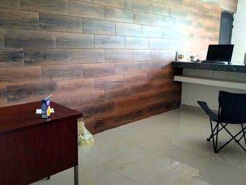 VENTA DE EDIFICIO DE OFICINAS EN QUIROGA, MICH.