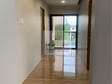 Your New Home Awaits: Brand New House and Lot for Sale !