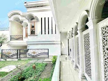 Dijual Rumah Modern Classic di Camar Bintaro