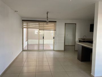 VENTA DE CASA EN PORTON CAÑADA  ZONA NORTE