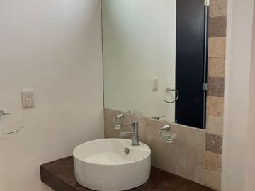 VENTA DE CASA EN PORTON CAÑADA  ZONA NORTE