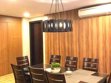 6-Bedroom House With Swimming Pool in  Ayala Westgrove Heights Silang Cavite