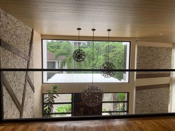 6-Bedroom House With Swimming Pool in  Ayala Westgrove Heights Silang Cavite