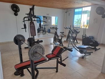 HERMOSA CASA VACACIONAL FLANDES- TOLIMA