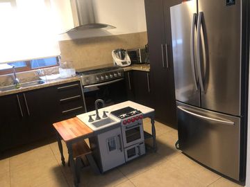 CASA EN VENTA EN JURIQUILLA