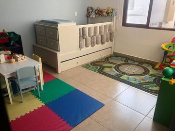 CASA EN VENTA EN JURIQUILLA