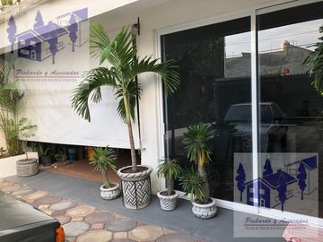 Edificio Comercial en venta en San Francisco Texcalpan, Jiutepec Morelos