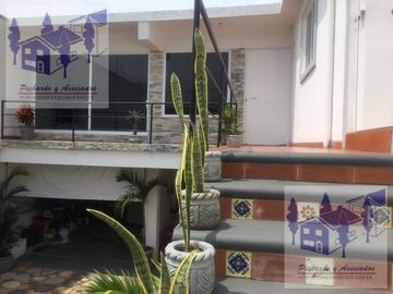 Edificio Comercial en venta en San Francisco Texcalpan, Jiutepec Morelos