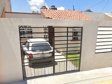 CASA EN VENTA EN EL FRACC. ARBOLEDAS, TULA, HIDALGO