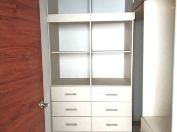 CASA A ESTRENAR URBANIZACIÓN 