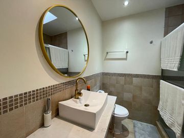 Se Vende casa de 4 recamaras dentro de un coto con acceso Controlado pasando Flamingos.