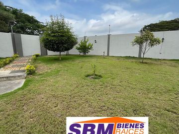 Se Venden en Urb. Privada Lindas casas sismoresistentes de Estreno con Terraza