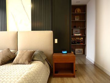 En Venta Departamento de Lujo de 3 Dormitorios en Puertas del Sol - Ordoñez Lasso