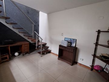 VENDO CHALET DE 4 PISOS EN  URB. SAN ROQUE SURCO