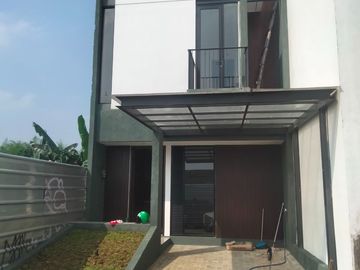 RUMAH EKSLUSIF RADEN SALEH DEPOK PROMO 2 LT 700JUTA DKT TOL STASIUN