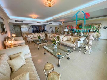 Departamento en venta con hermosa terraza e increíble vista al mar