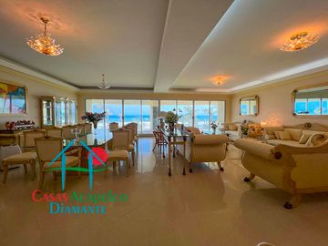 Departamento en venta con hermosa terraza e increíble vista al mar