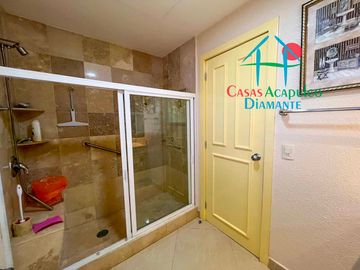 Departamento en venta con hermosa terraza e increíble vista al mar