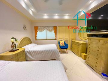 Departamento en venta con hermosa terraza e increíble vista al mar