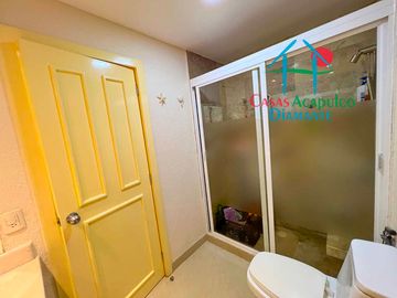 Departamento en venta con hermosa terraza e increíble vista al mar