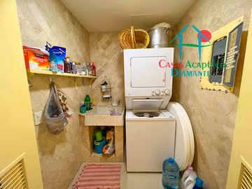 Departamento en venta con hermosa terraza e increíble vista al mar
