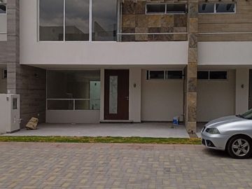 Hermosa casa en MORILLOTLA
