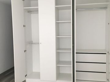 VENTA DE DEPARTAMENTO DE ESTRENO EN AV. DE LOS PRECURSORES SURCO CERCA A CHACARILLA