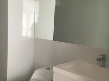 VENTA DE DEPARTAMENTO DE ESTRENO EN AV. DE LOS PRECURSORES SURCO CERCA A CHACARILLA