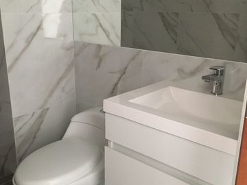 VENTA DE DEPARTAMENTO DE ESTRENO EN AV. DE LOS PRECURSORES SURCO CERCA A CHACARILLA