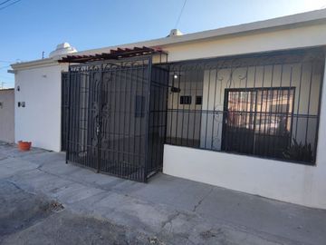 CASA EN VENTA EN LA  COLONIA BACHOCO