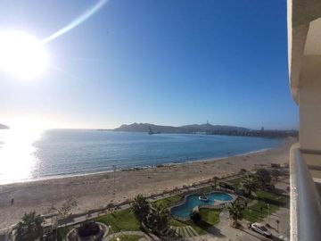 DEPARTAMENTO EN CONDOMINIO BAHÍA HORIZONTE  HERRADURA