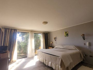 HERMOSA, AMPLIA Y ACOGEDORA CASA EN VENTA COQUIMBO