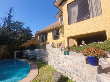 HERMOSA, AMPLIA Y ACOGEDORA CASA EN VENTA COQUIMBO