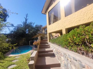 HERMOSA, AMPLIA Y ACOGEDORA CASA EN VENTA COQUIMBO