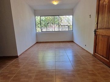 VENTA DE DEPARTAMENTO REMODELADO EN ÑUÑOA