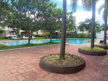 RFO house for sale in  Sta. Rosa Estates 2 with covered Car Garage