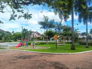 RFO house for sale in  Sta. Rosa Estates 2 with covered Car Garage