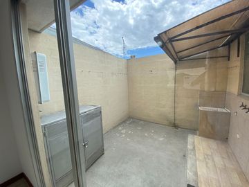 Casa en Venta de 3 Dormitorios en Tumbaco Quito